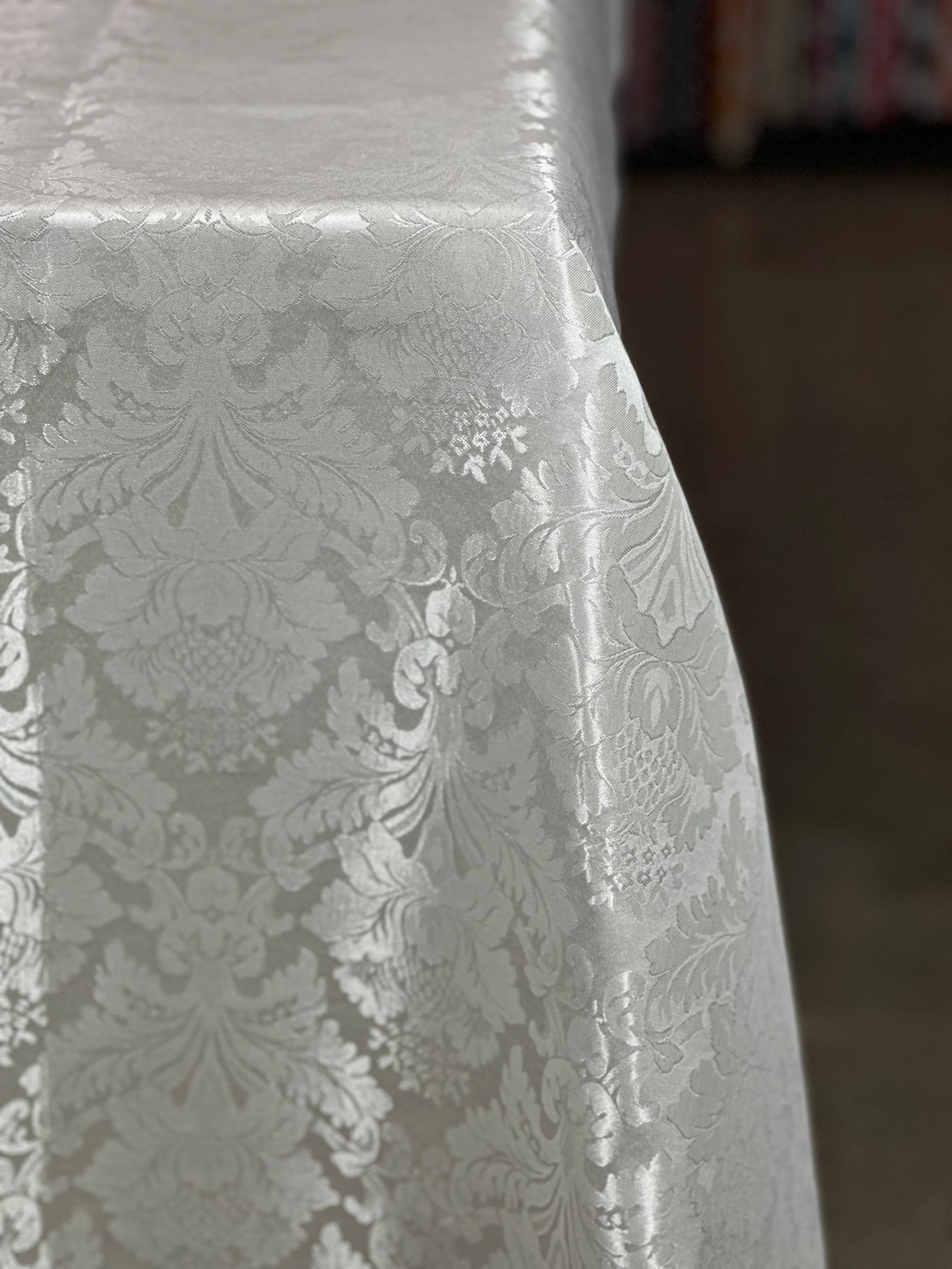4pcs - Damask Poly Table Linen 58"x58" Square - Ivory