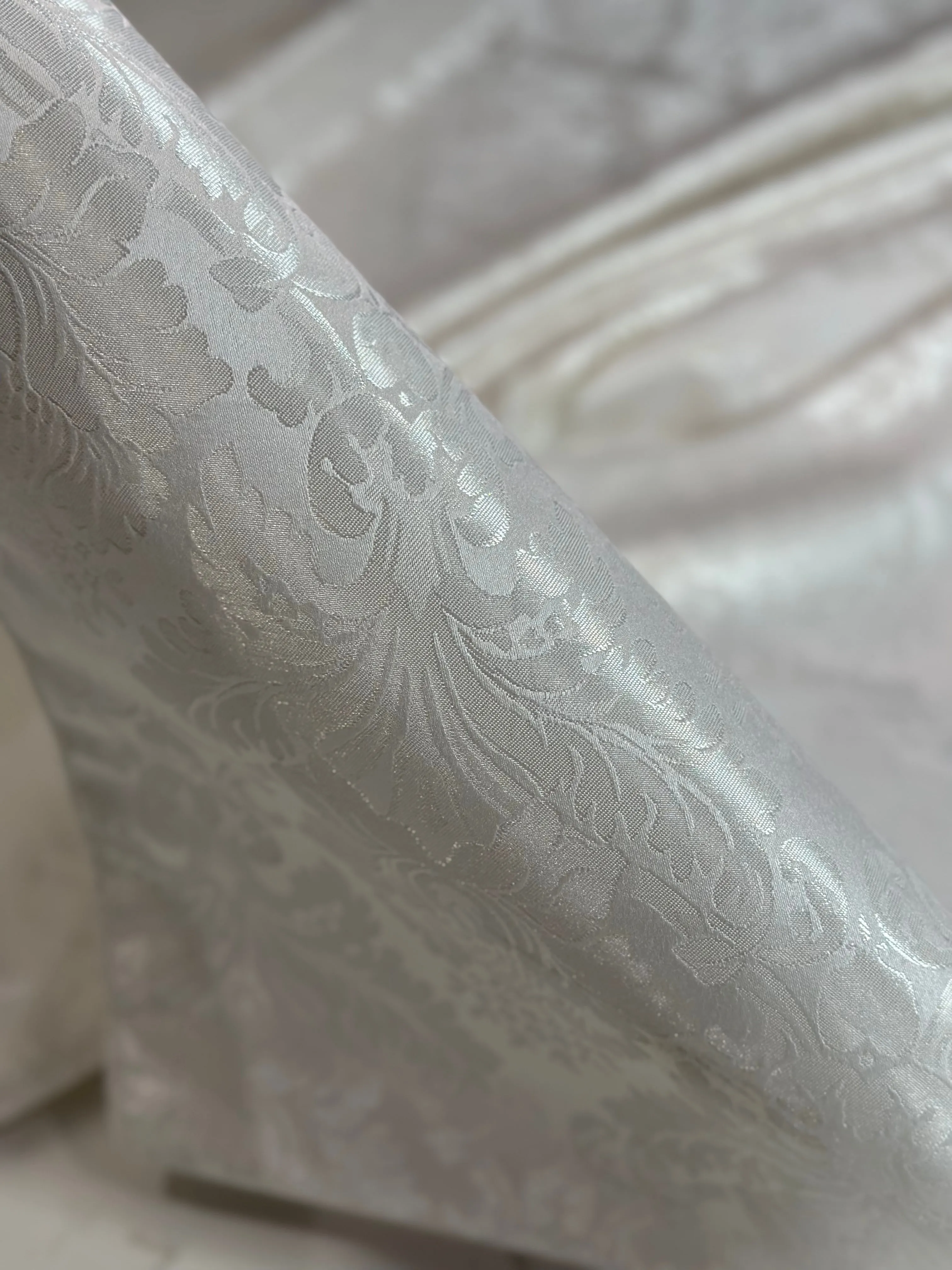 4pcs - Damask Poly Table Linen 58"x58" Square - Ivory