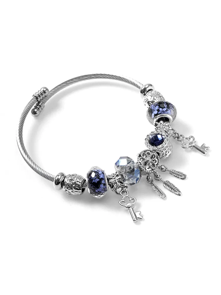 Fashionable Rhinestone Key Decor Charm Bracelet