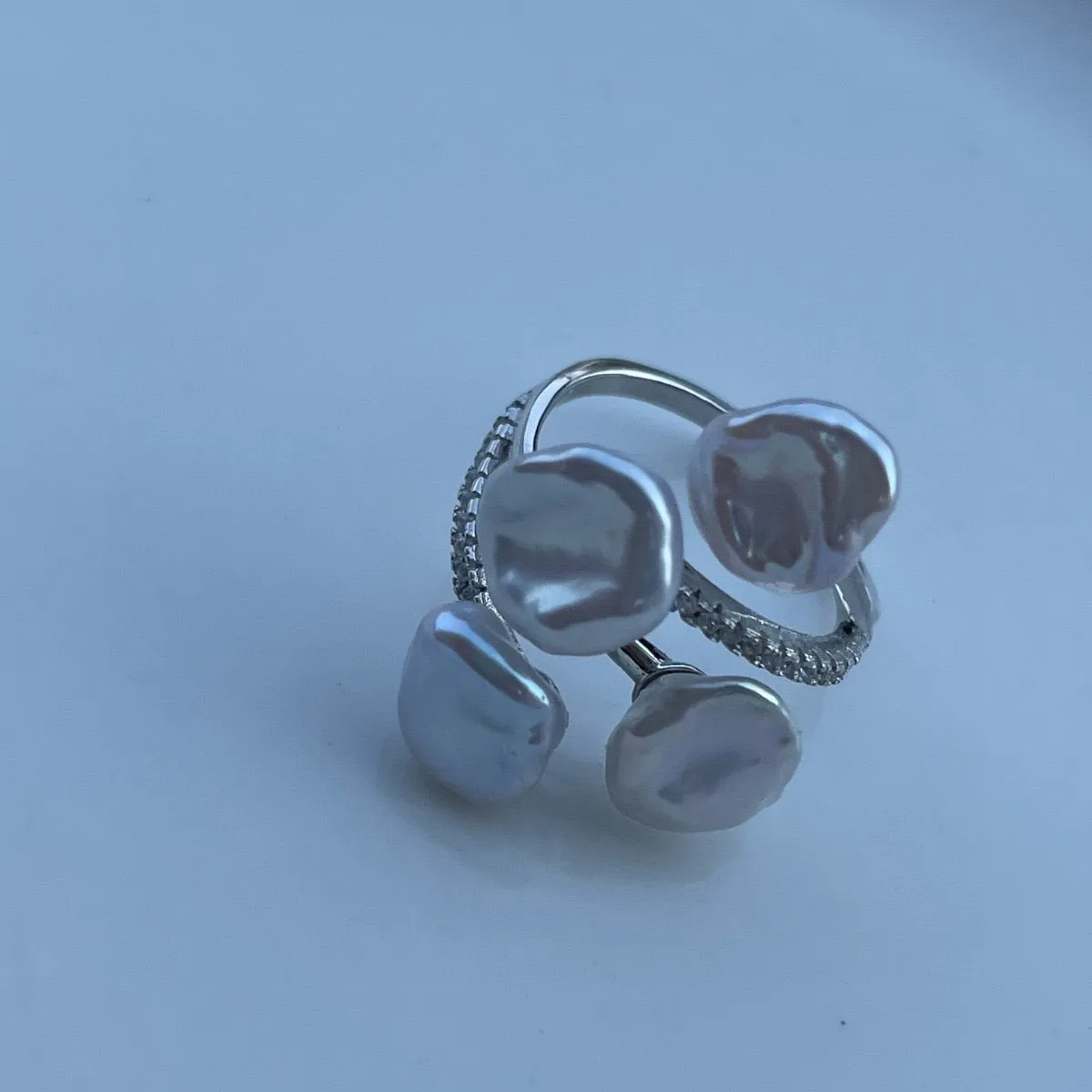 Keshi Pearl Foral Ring