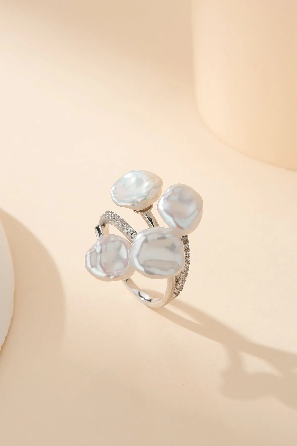 Keshi Pearl Foral Ring