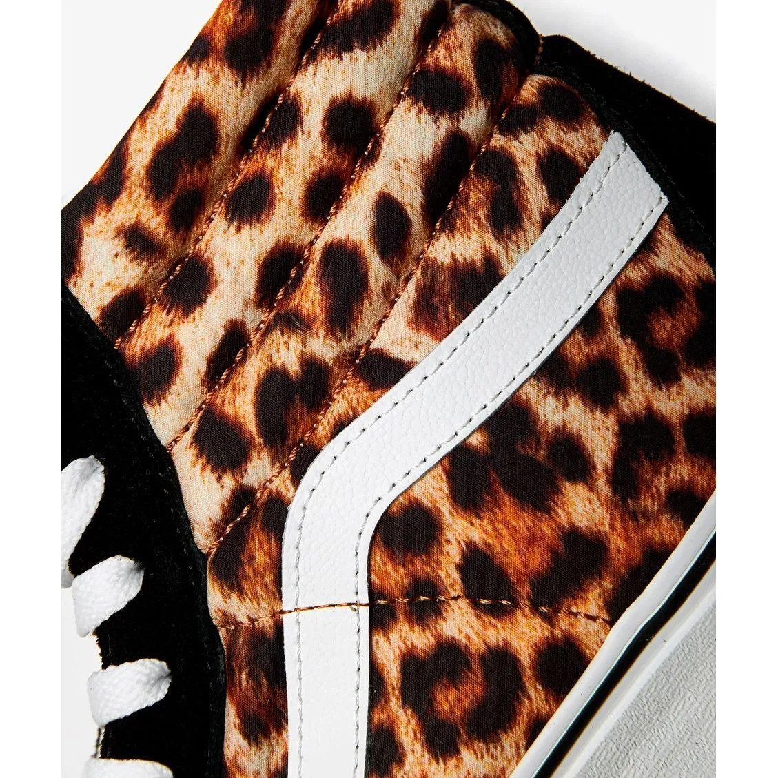 Vans Unisex Leopard SK8 Hi Shoes - Black / True White